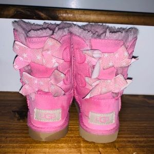 UGG Bailey Bow Boots Toddler Size 9